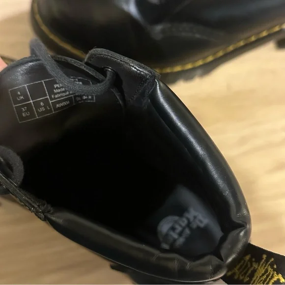 Dr. Martens Persephone Boots - Picture 6 of 7